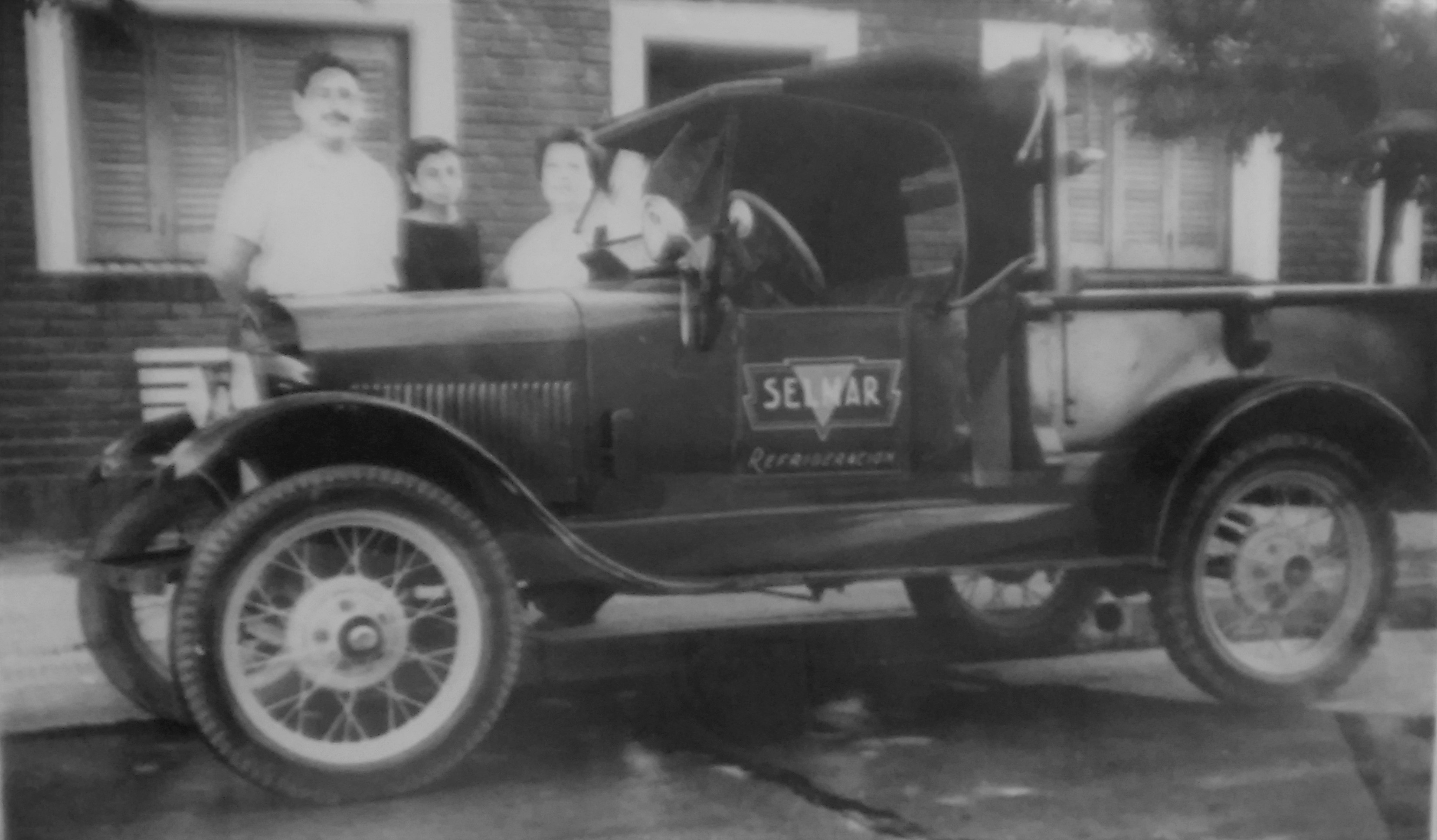 Historia de NOV CAST